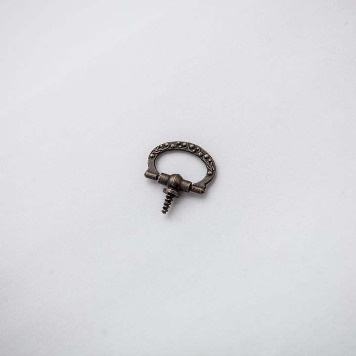 Кольцо на винте для сундучка С1500 OBR старая латунь  18мм*15мм